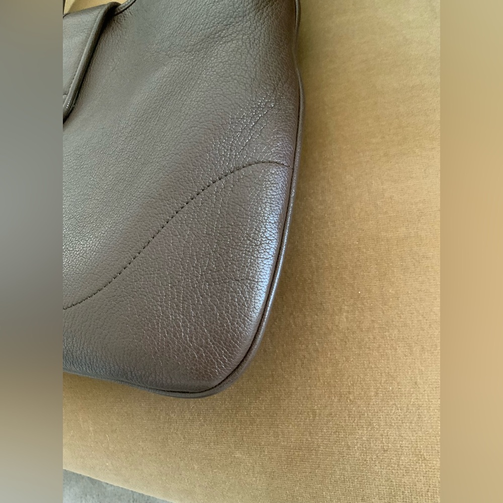 Gucci Aphrodite Medium Shoulder Bag - Picture 13 of 14